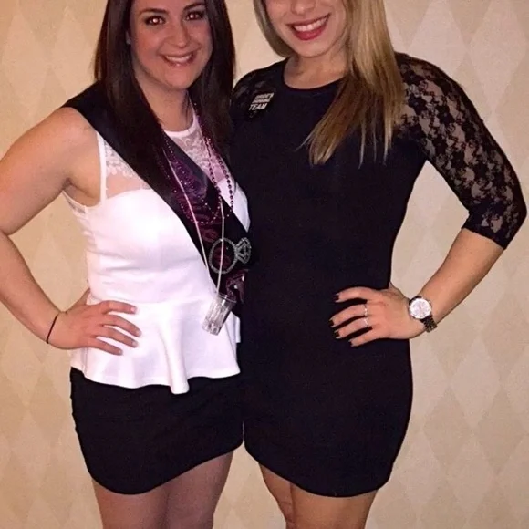 Express Lace Sleeved Black Dress Sz S - Picture 5 of 5